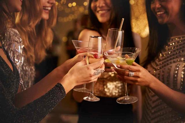 The best ladies' nights in Abu Dhabi for every day of the week!