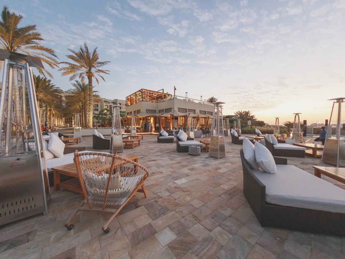 Discover the best sundowner spots in Abu Dhabi 