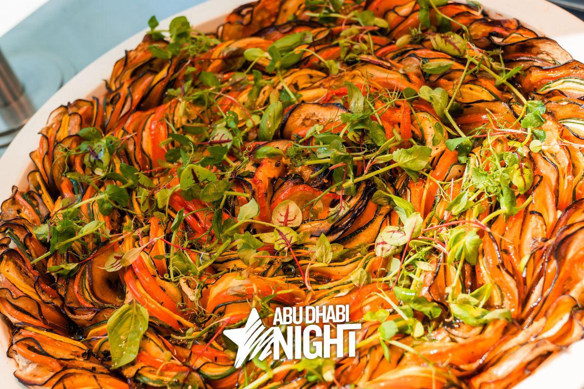 https://api.abudhabinight.com/static-image/region_abudhabi/marked/DSC00028-5910-2022-10-18.jpg