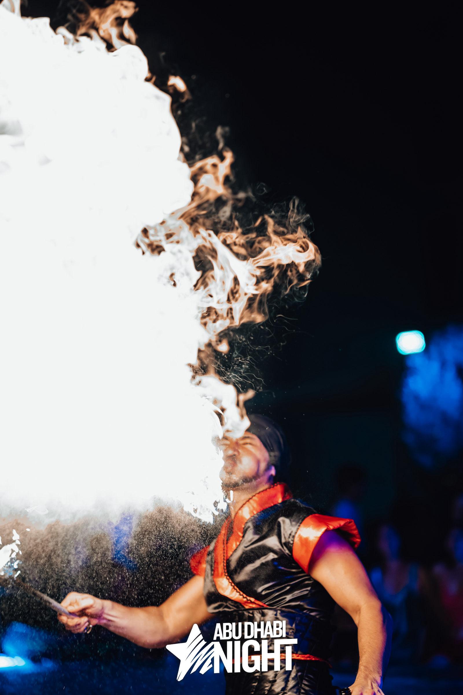 https://api.abudhabinight.com/static-image/region_abudhabi/marked/DSC00623-1708-2022-09-04.jpg