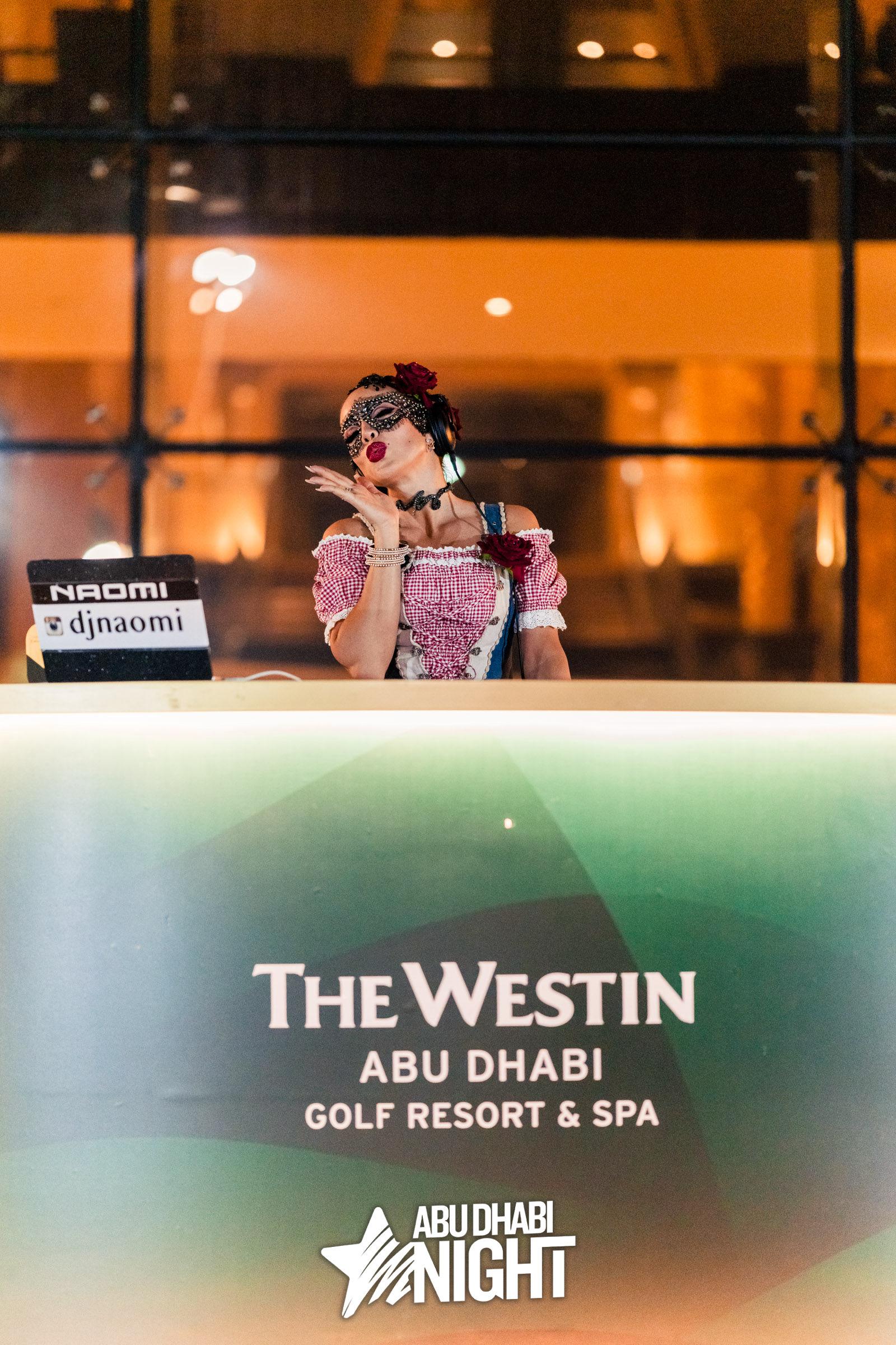 https://api.abudhabinight.com/static-image/region_abudhabi/marked/DSC04691-1800-2022-10-05.jpg