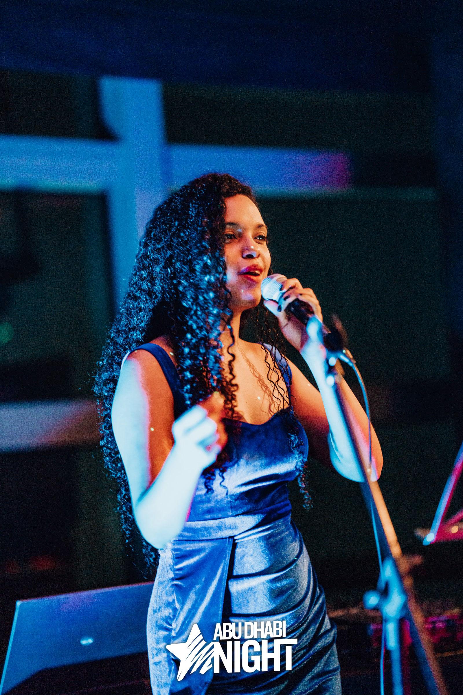 https://api.abudhabinight.com/static-image/region_abudhabi/marked/DSC05373-m-7081-2022-09-23.jpg