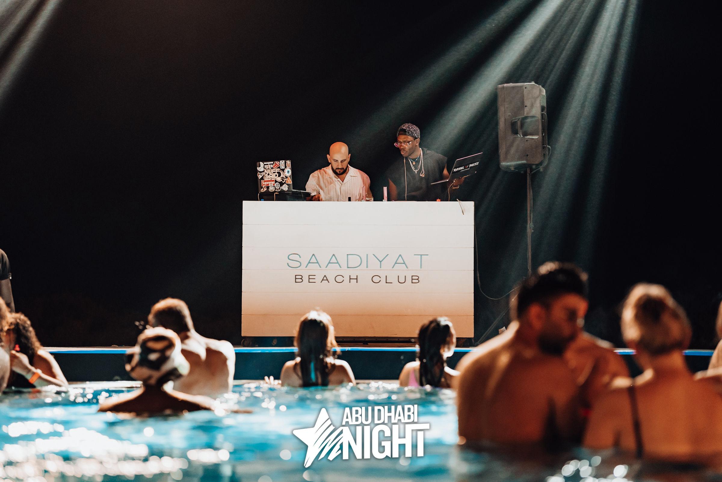 https://api.abudhabinight.com/static-image/region_abudhabi/marked/DSC05706-3110-2022-08-13.jpg