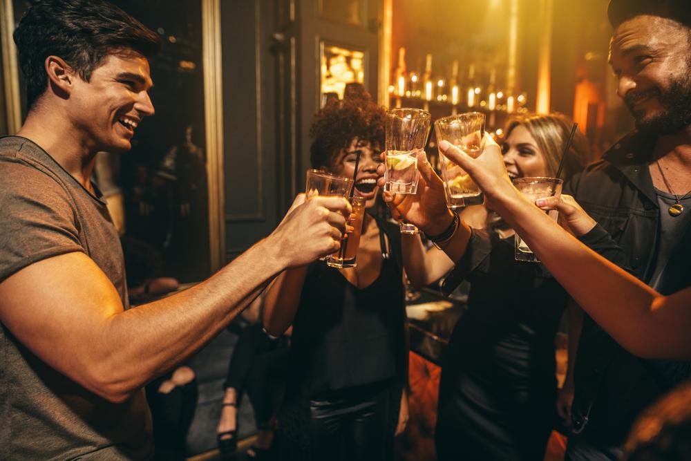 Best Abu Dhabi happy hours 2025 for every day of the week!