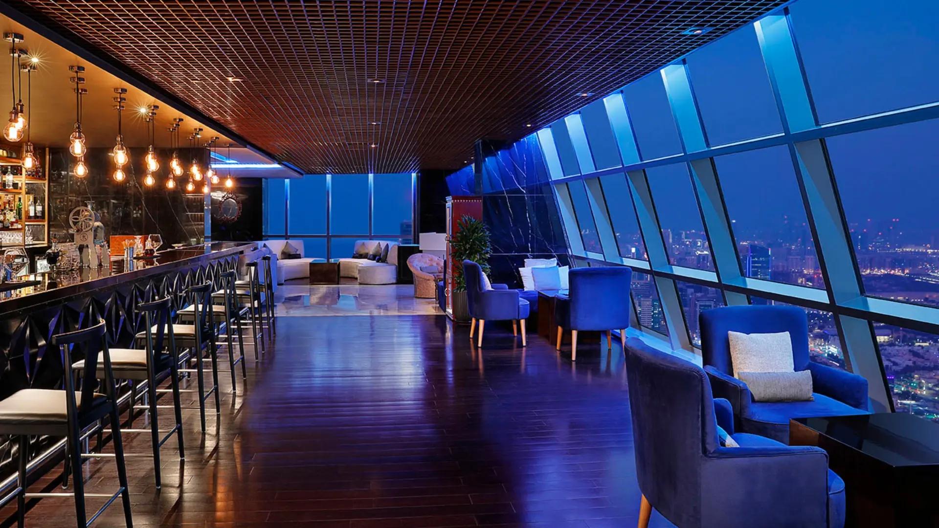 Where to find the best indoor bars in Abu Dhabi