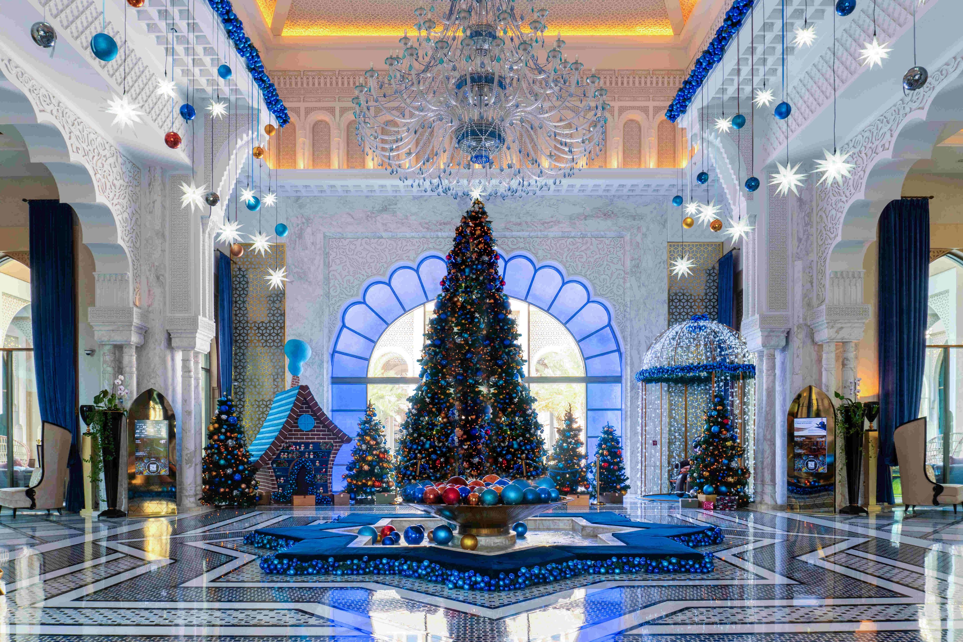Where to celebrate Christmas and New Year in Abu Dhabi